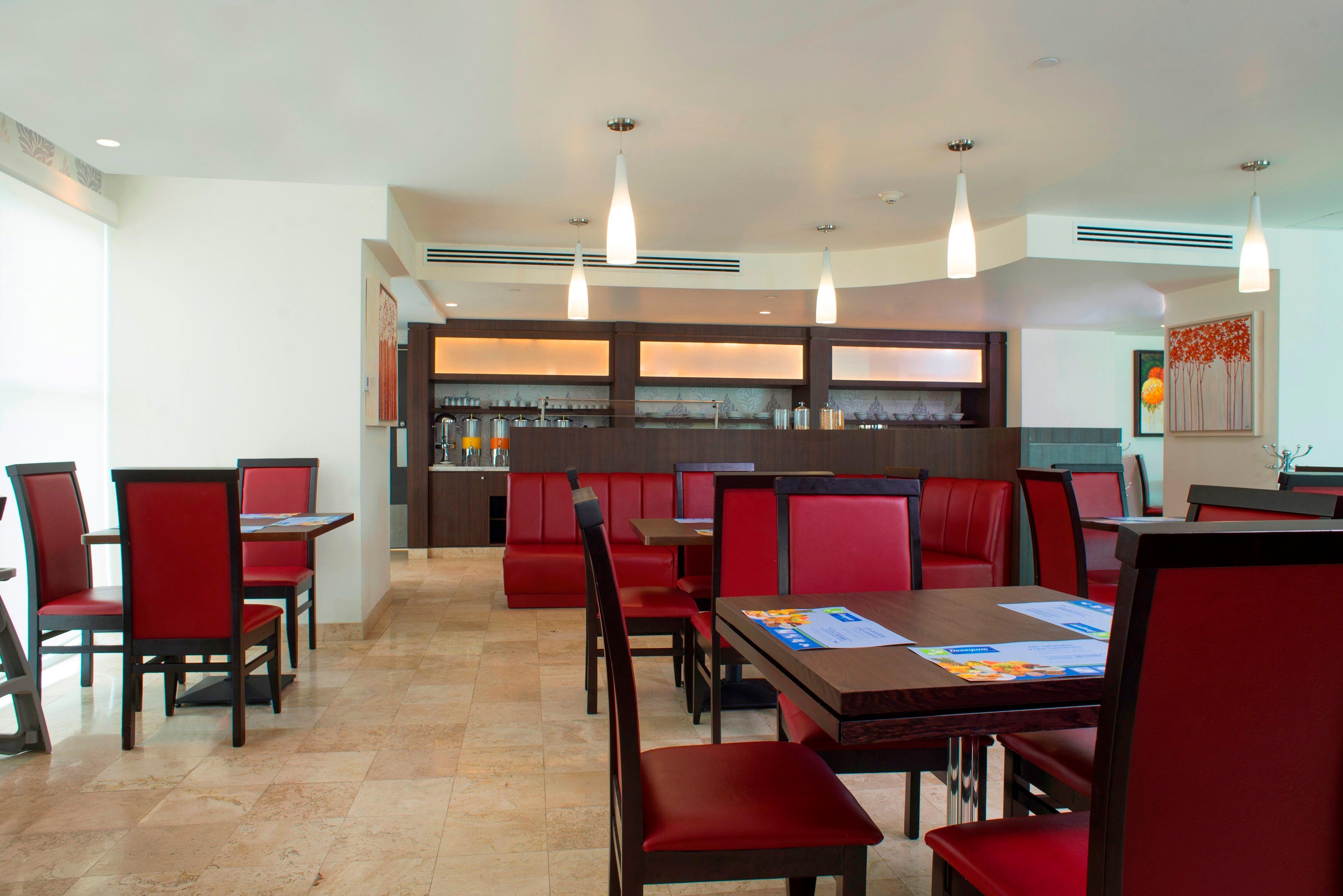 Holiday Inn Express & Suites Queretaro By Ihg Ngoại thất bức ảnh