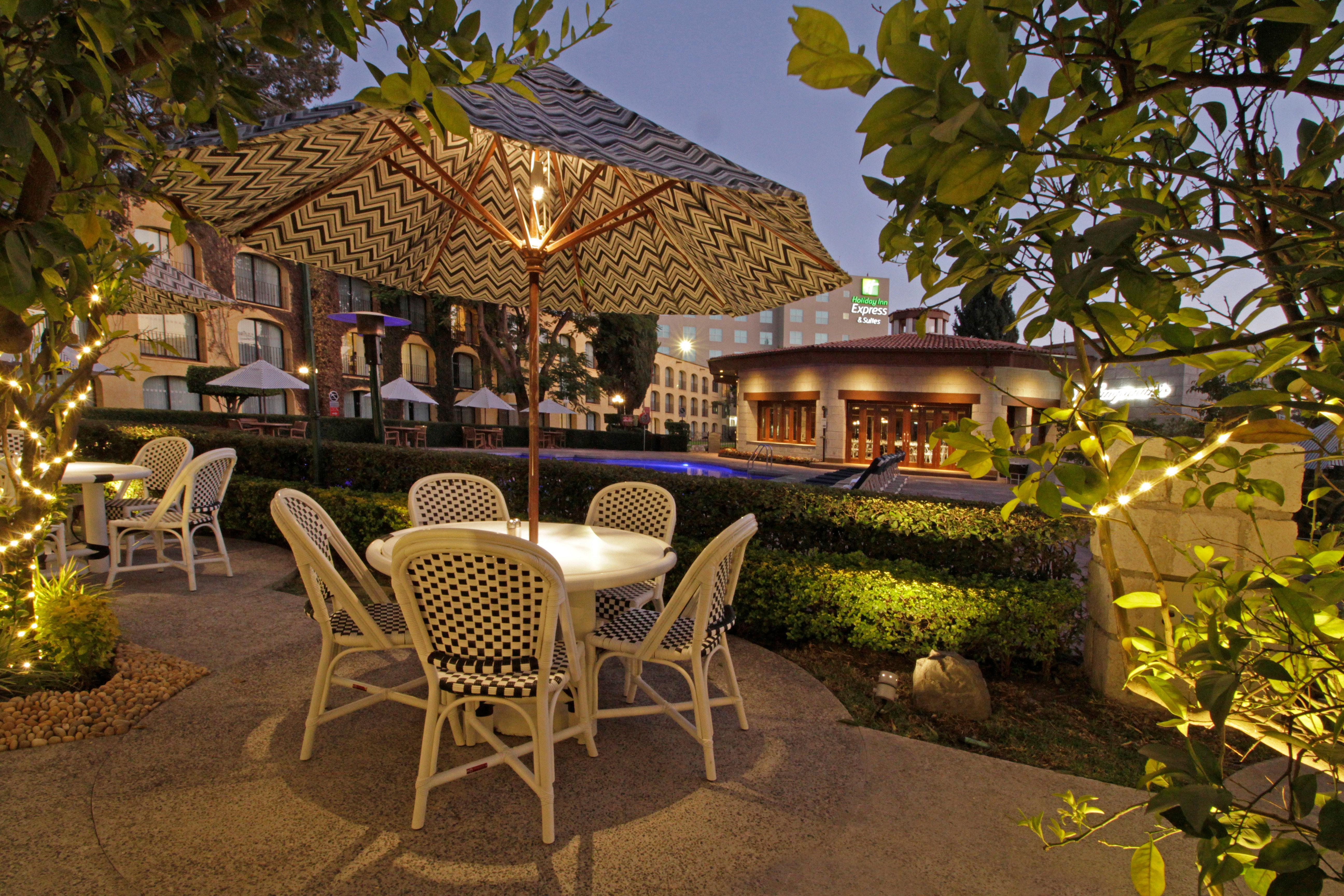 Holiday Inn Express & Suites Queretaro By Ihg Ngoại thất bức ảnh