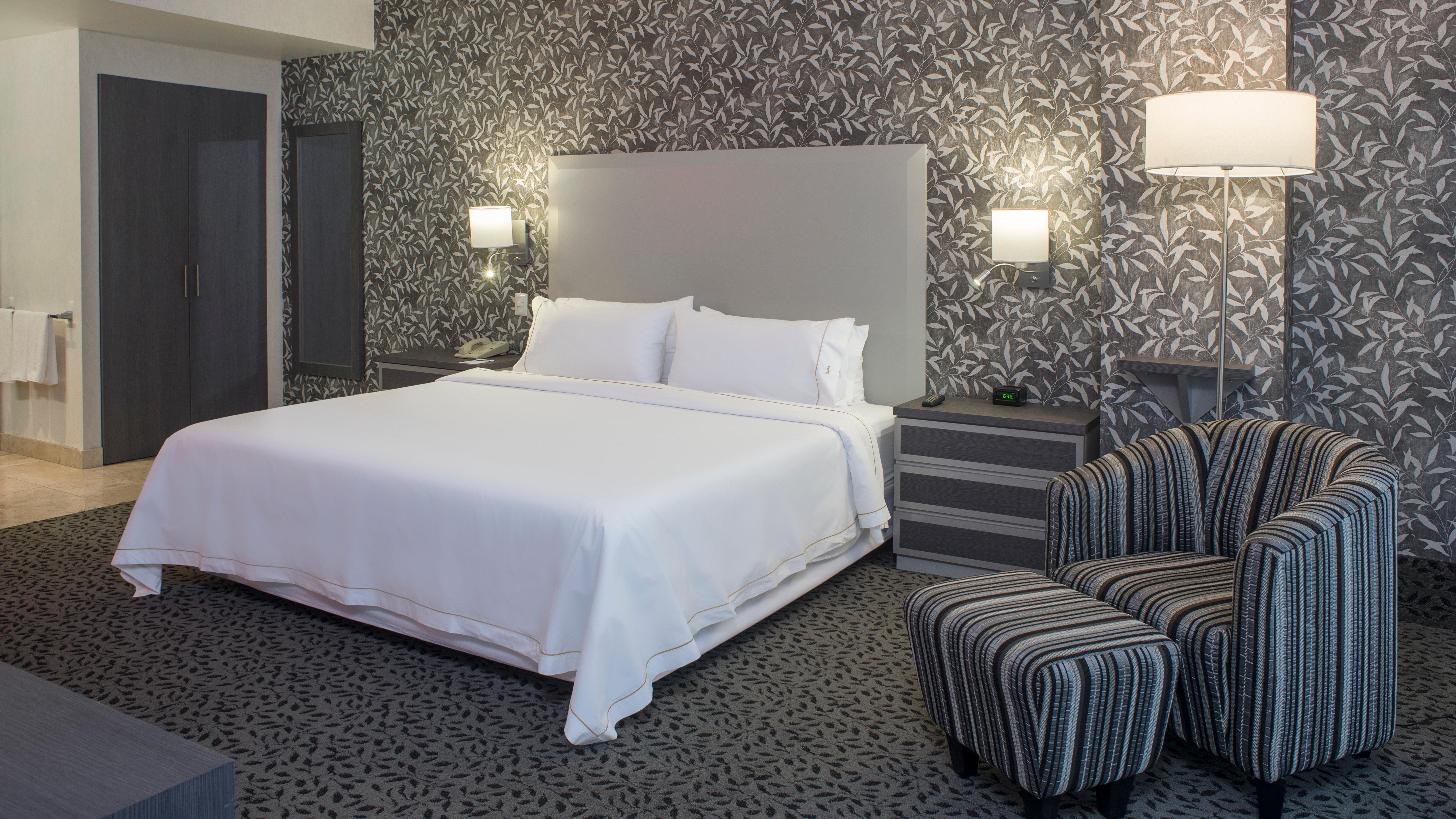 Holiday Inn Express & Suites Queretaro By Ihg Ngoại thất bức ảnh