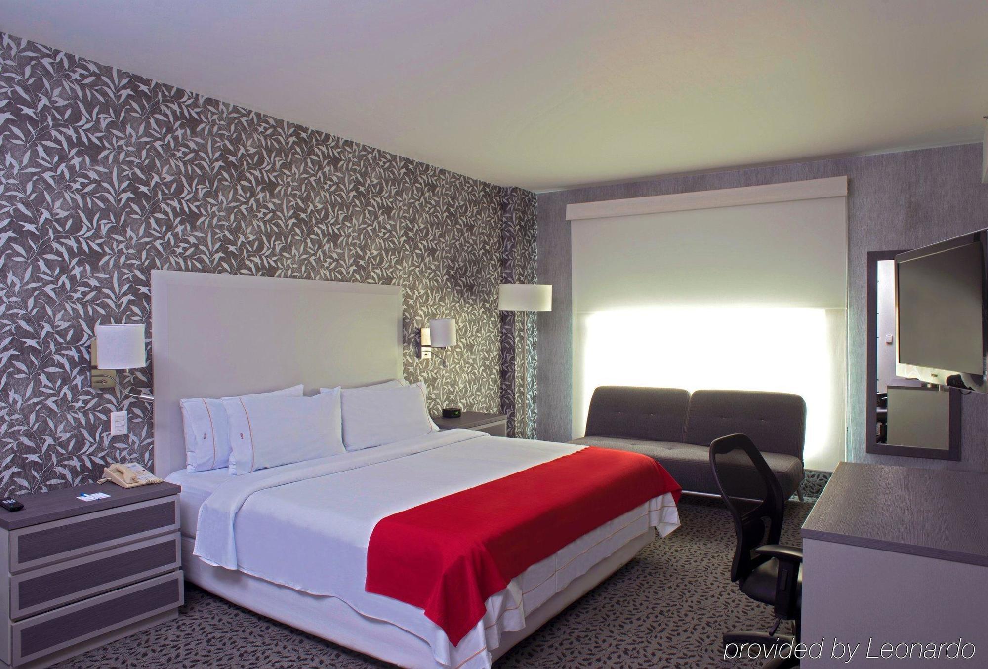 Holiday Inn Express & Suites Queretaro By Ihg Ngoại thất bức ảnh