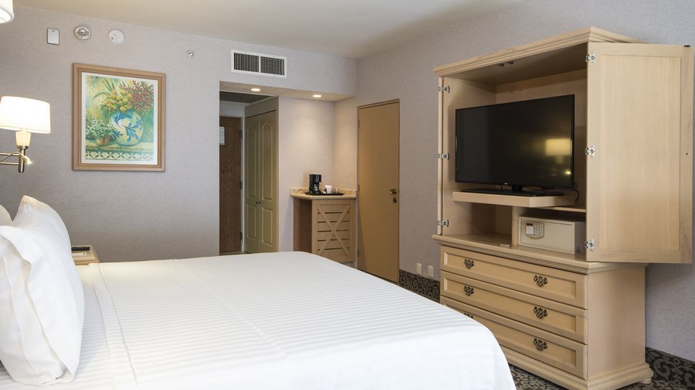 Holiday Inn Express & Suites Queretaro By Ihg Ngoại thất bức ảnh